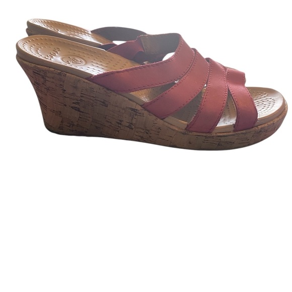 CROCS Red and Cream Wedges with Elevated Comfort - Picture 2 of 5